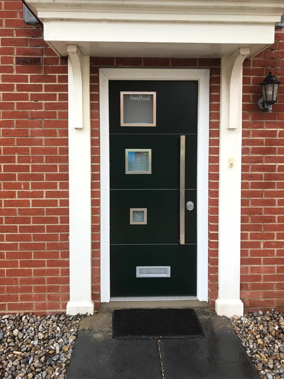 modern_design_green_door