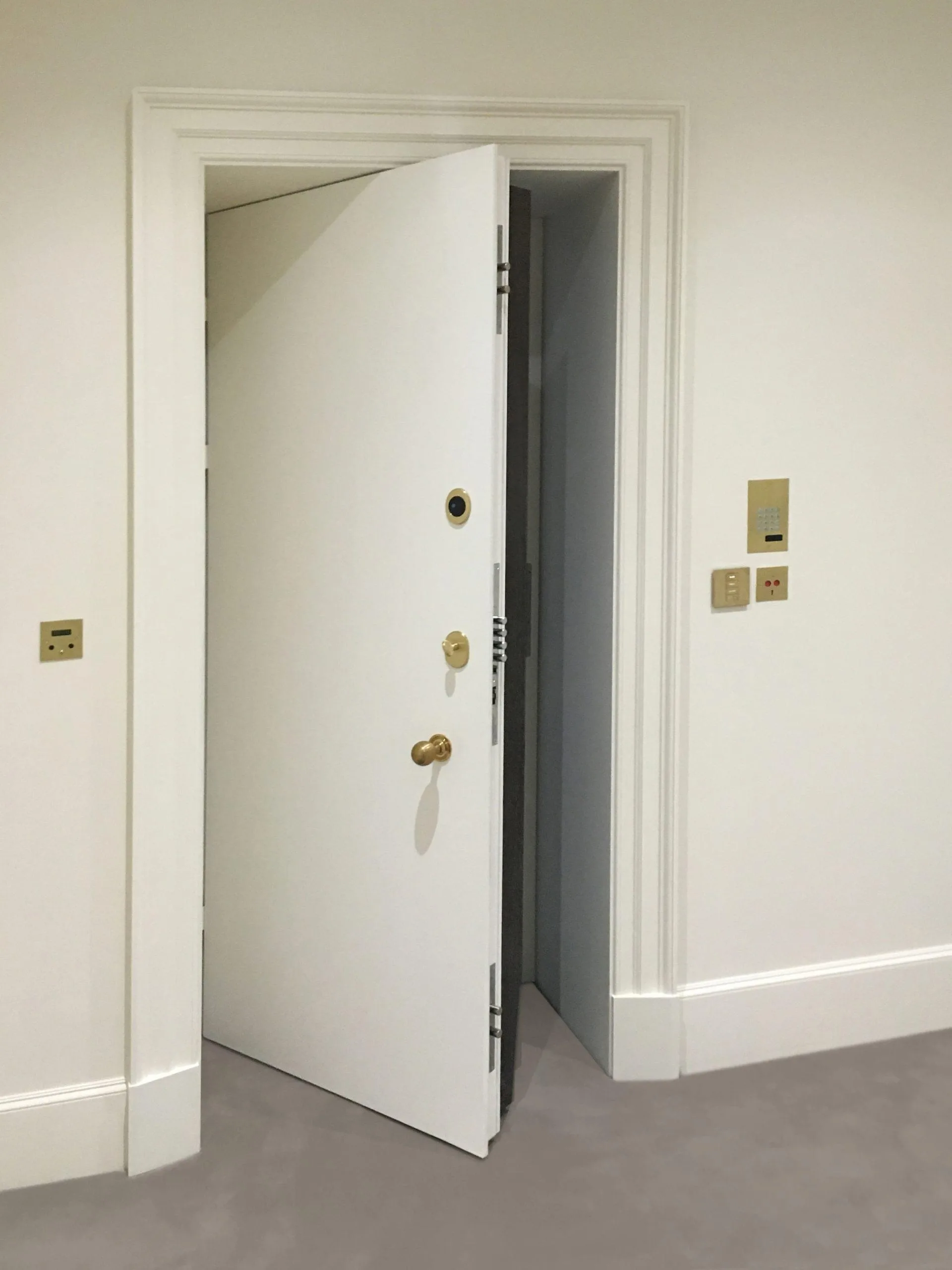 panic_room_13